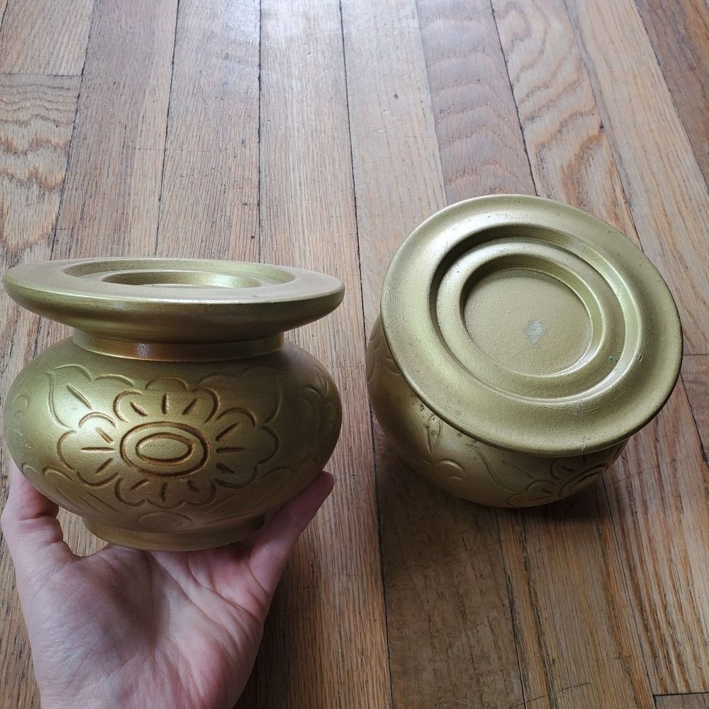 Vintage Floral Engraved Pillar Candle Holder Made In Japan